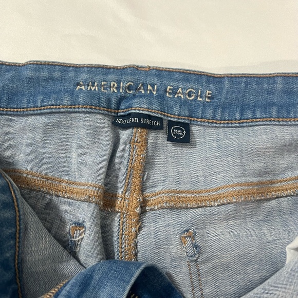 American Eagle Outfitters Light Blue Denim Jeans - Picture 4 of 6